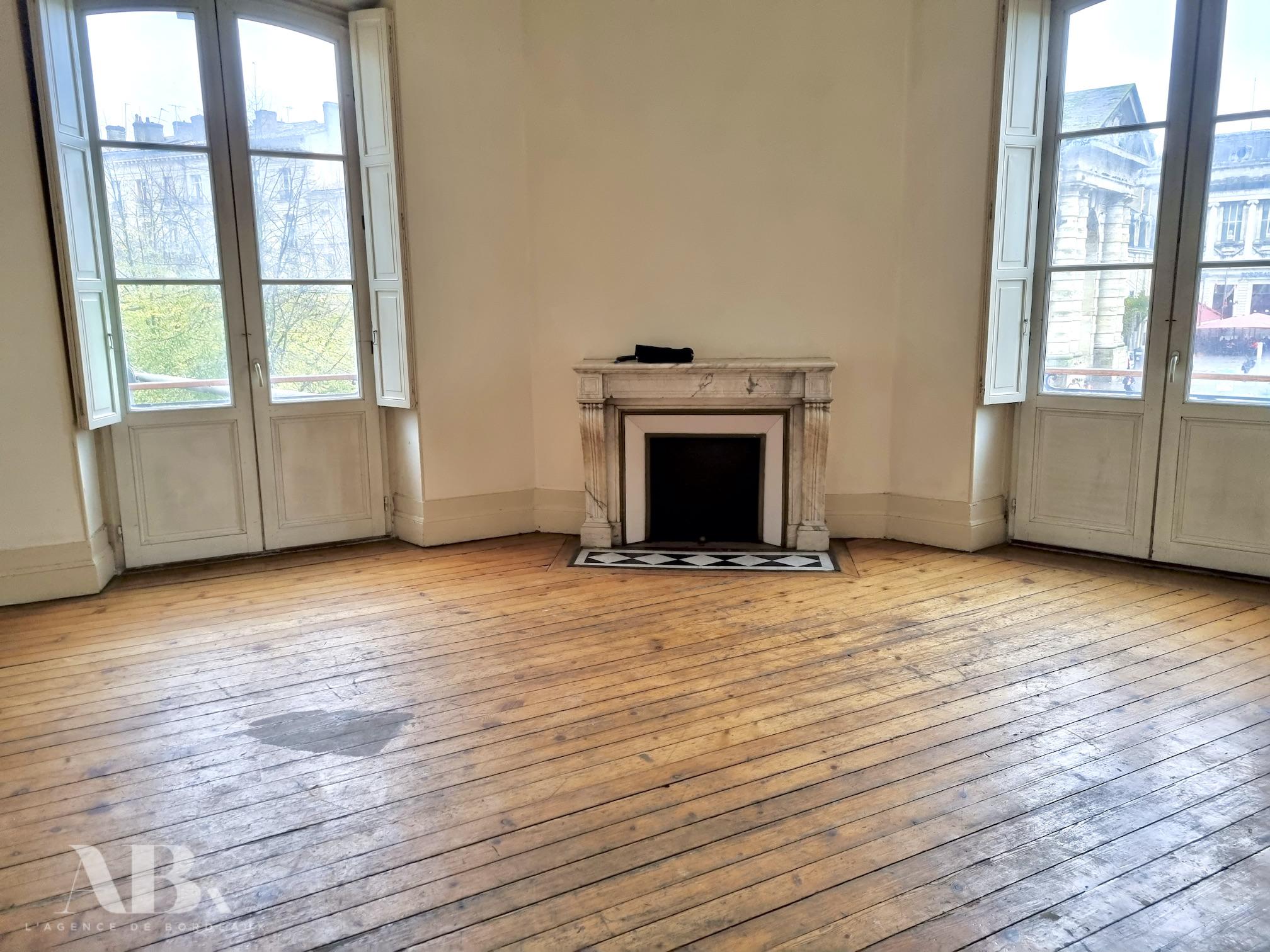 Bordeaux Victoire appartement de caractère