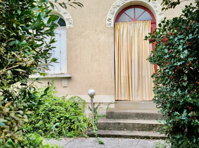 Talence maison familiale sur jardin clos à rénover