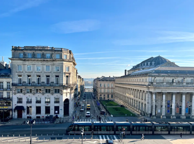 Bordeaux Grand Théâtre appartement en duplex