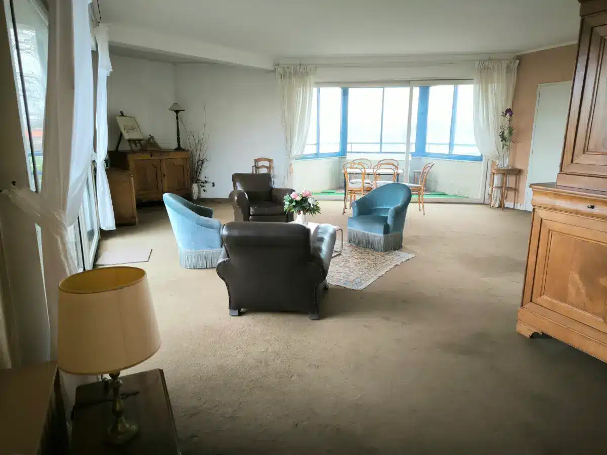 Cauderan appartement T5 séjour