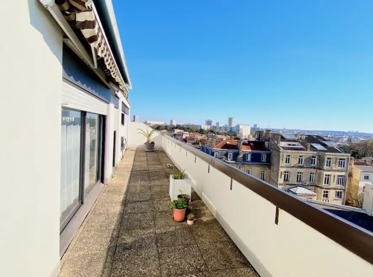 Appartement Bordeaux Fondaudège - avec grand balcon parnoramique