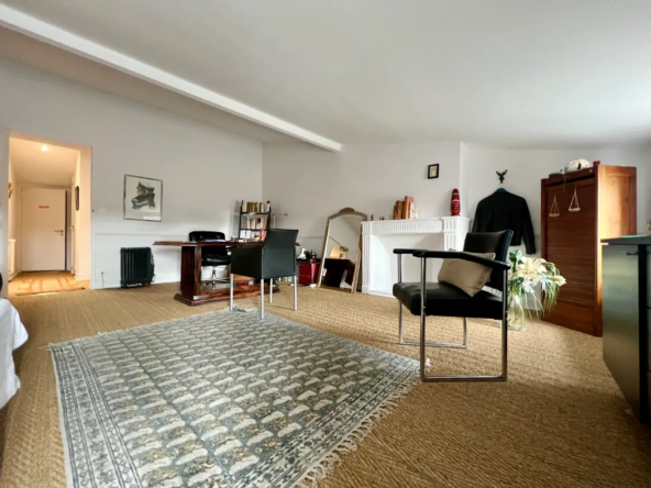 Bordeaux Parlement appartement T3