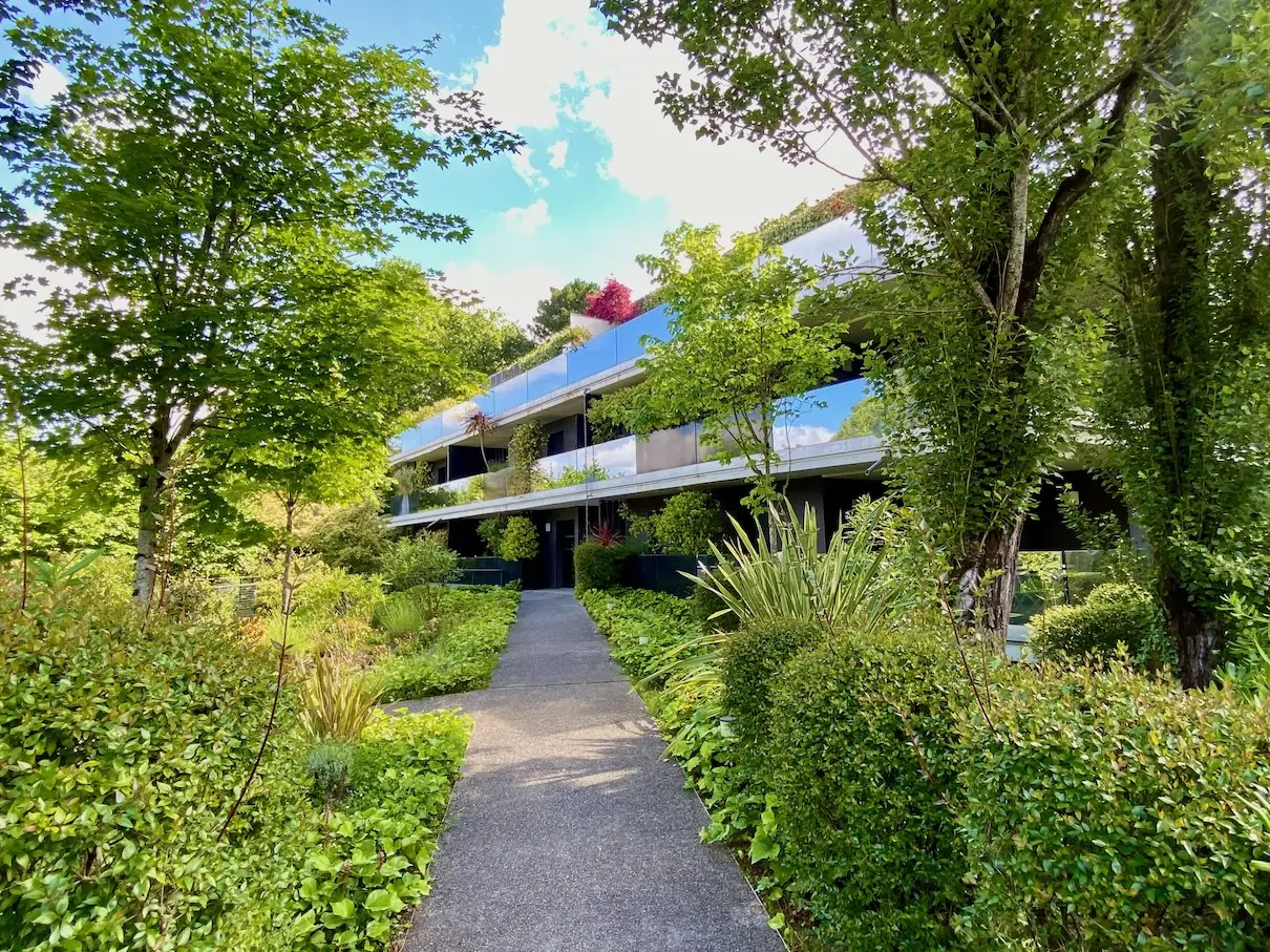 Mérignac Centre appartement avec terrasse et double garage à vendre