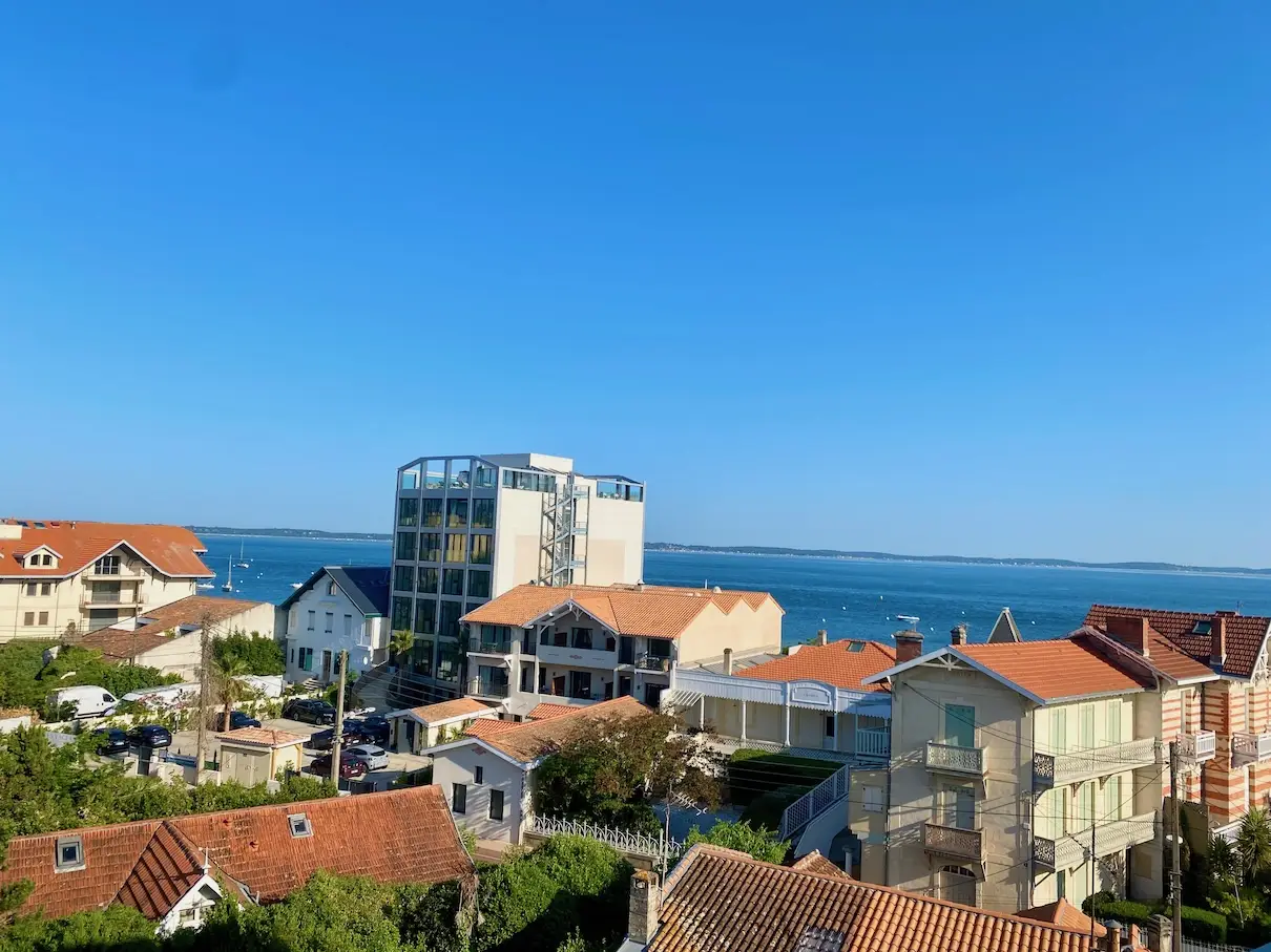 Arcachon appartement avec balcon et vue mer à vendre