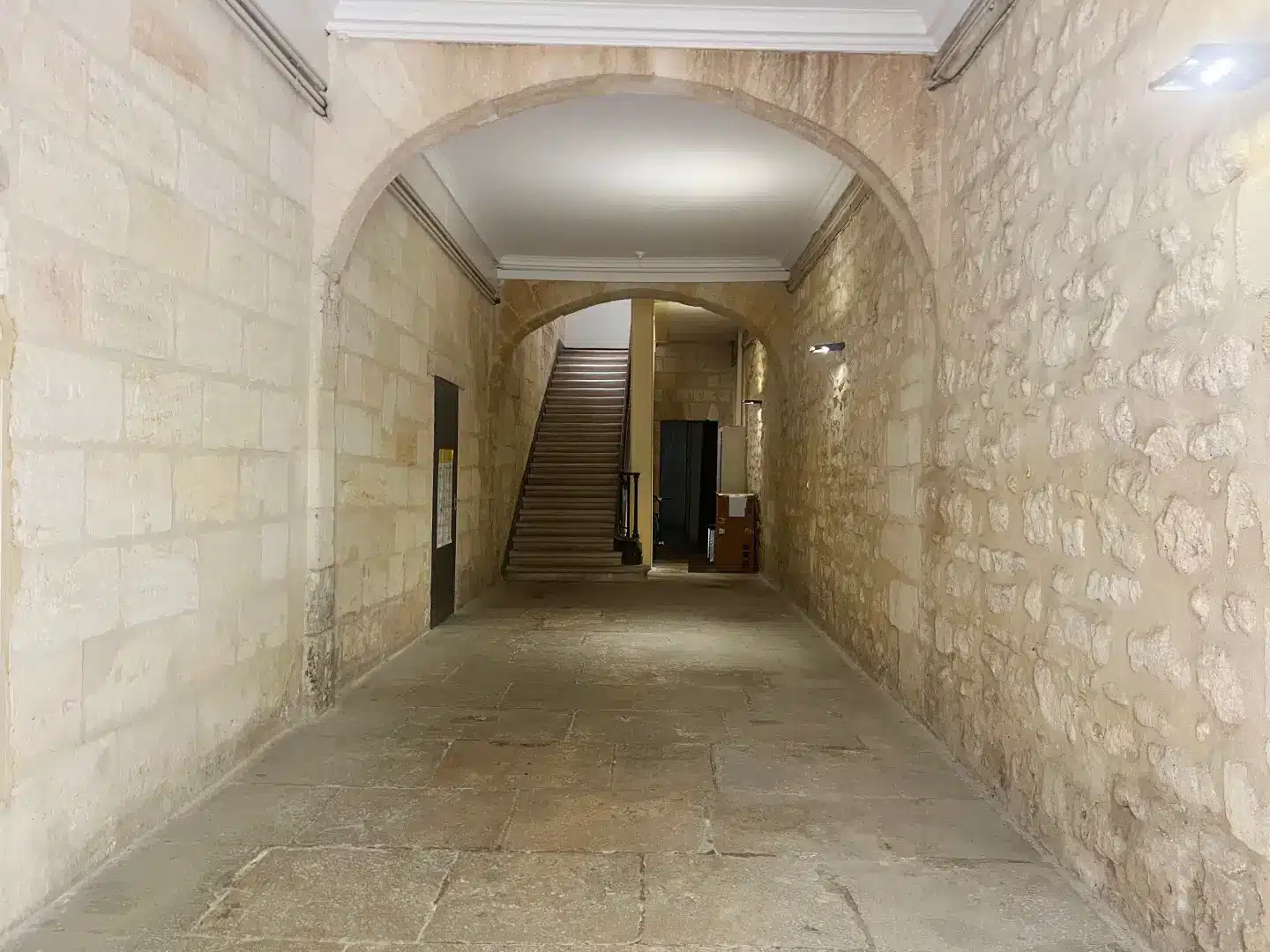 Chartrons appartement T2 à vendre
