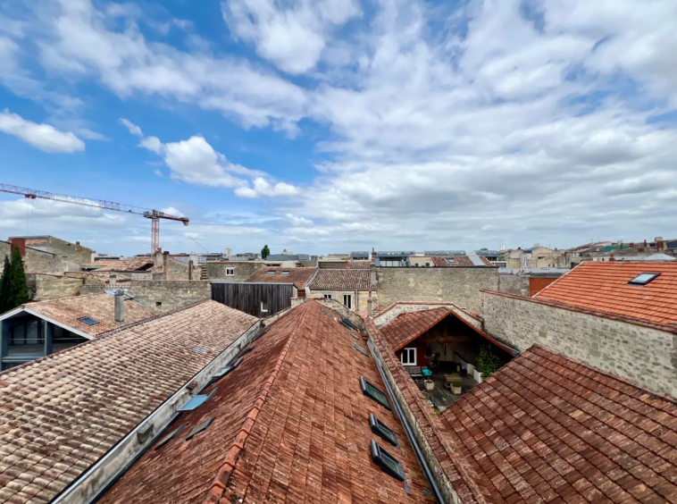 Chartrons appartement T2 à vendre avec vue sur les toits