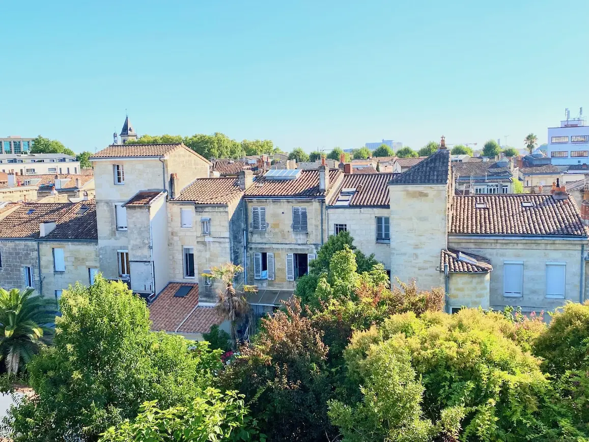 Bordeaux Fondaudège appartement T2 - vue dégagée
