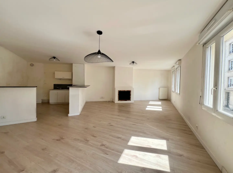 Bordeaux St-Seurin maison avec garage à vendre