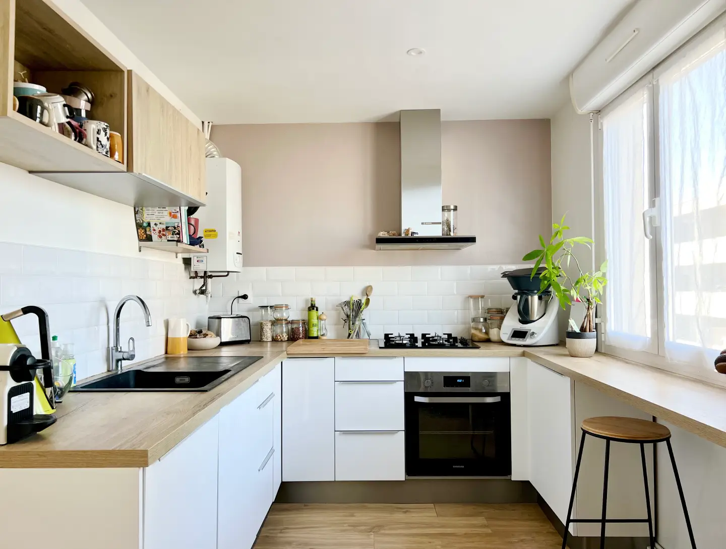 Bègles appartement T3 traversant - cuisine