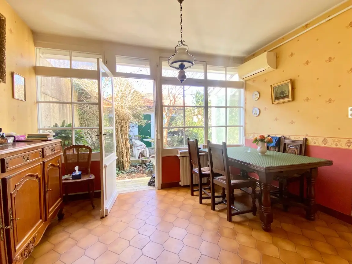 Bordeaux Cauderan maison en pierre