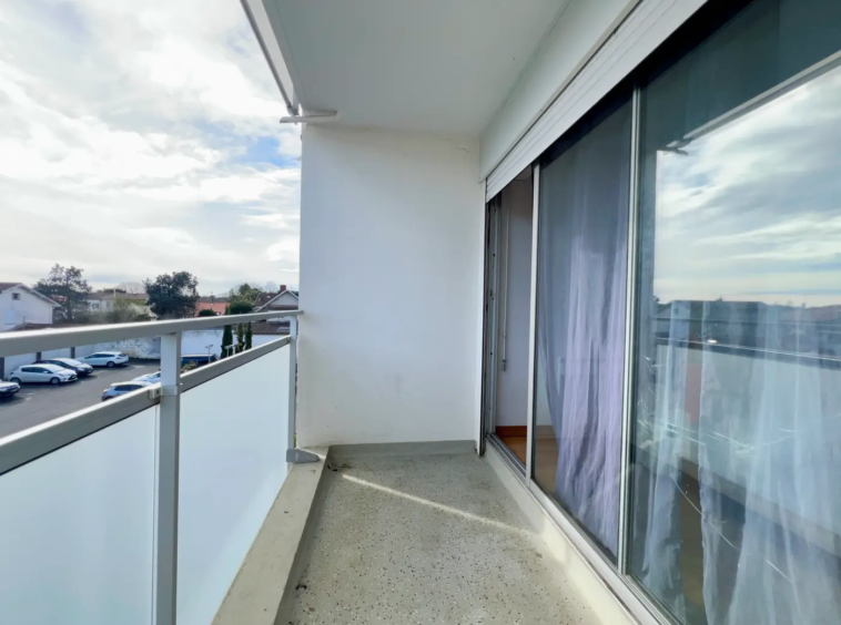 Bordeaux Saint-Augustin T1 avec balcon - sans vis-à-vis