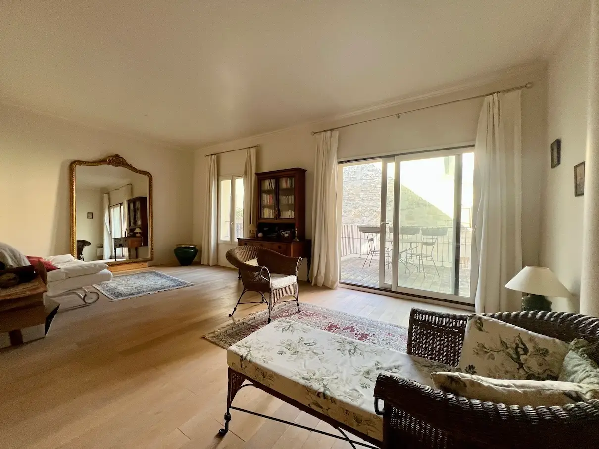 Bordeaux appartement T2 avec terrasse