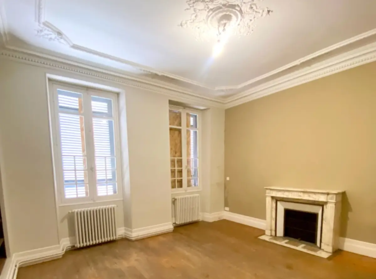 Nansouty maison bourgeoise avec garage à vendre