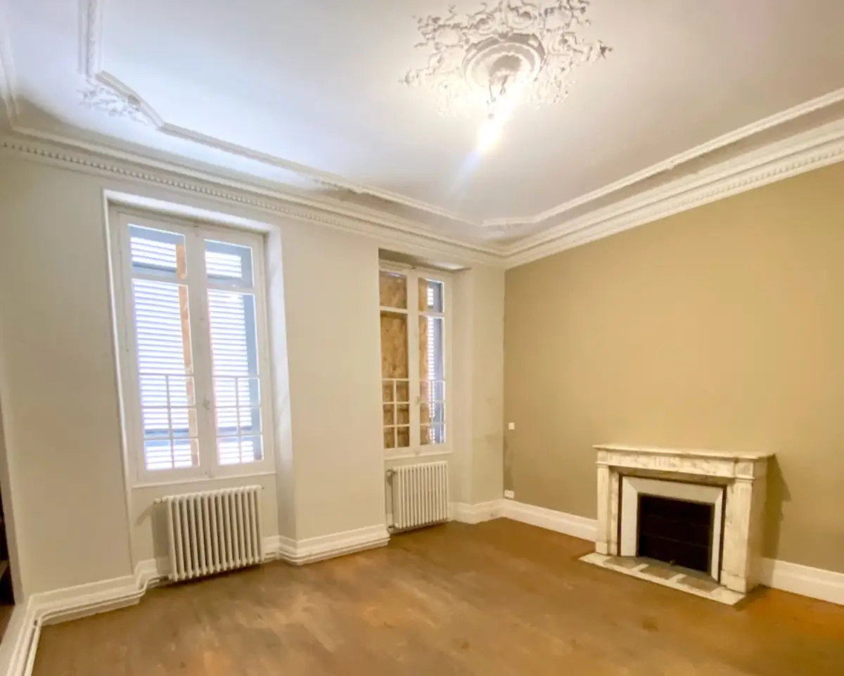 Nansouty maison bourgeoise avec garage à vendre