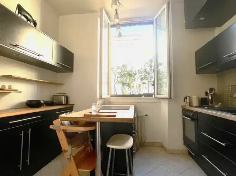 Bordeaux Quinconces appartement duplex - cuisine