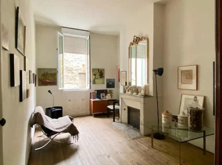 Bordeaux Saint-Michel maison avec cour - chambre